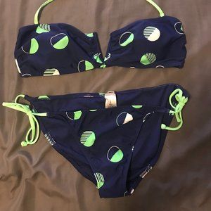 Bathing suit